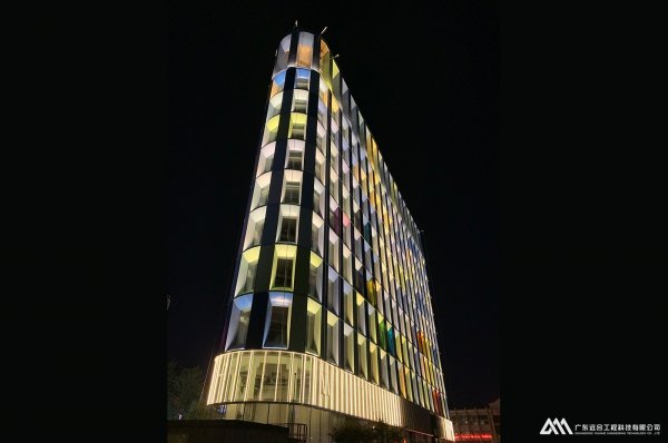 濟(jì)南匯中大廈亮化工程